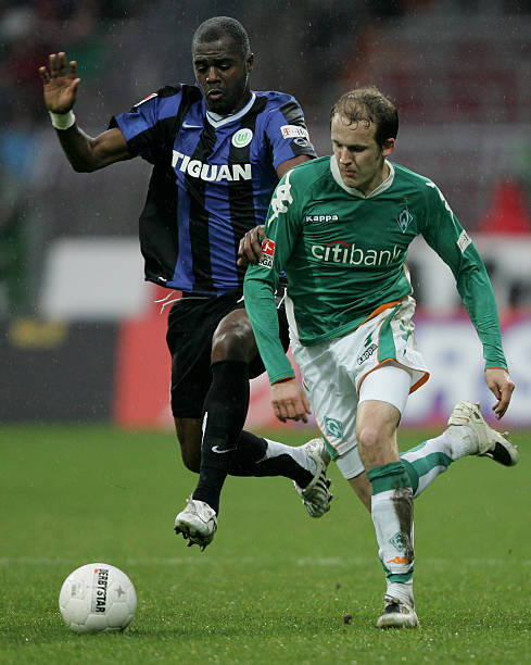 大马丁效力 大马丁效力