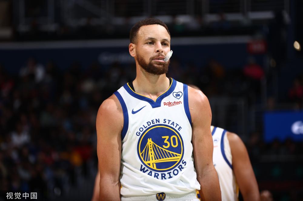 本场揭幕战 本场揭幕战