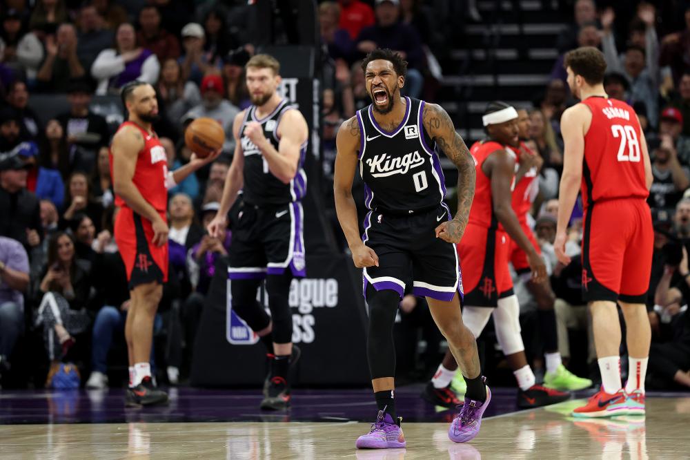 在连续拉锯 在连续拉锯