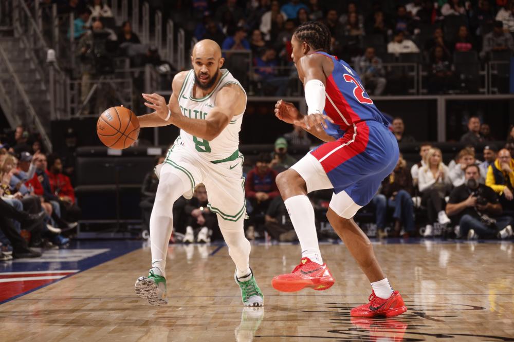 巨额年薪背 巨额年薪背